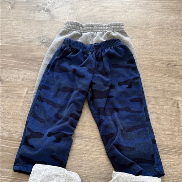 2T pants bundle - Picture 4 of 5